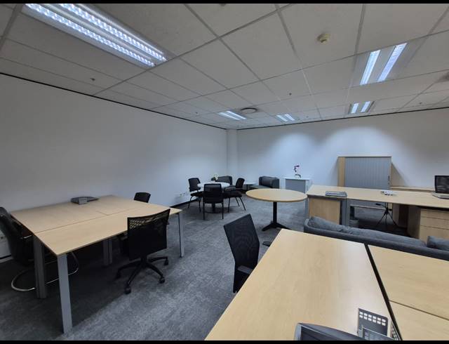 80M² OFFICE TO LET IN SANDTON CENTRAL